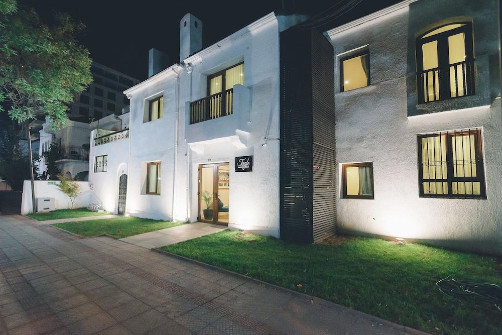 Tagle Hotel Boutique Santiago Exterior photo
